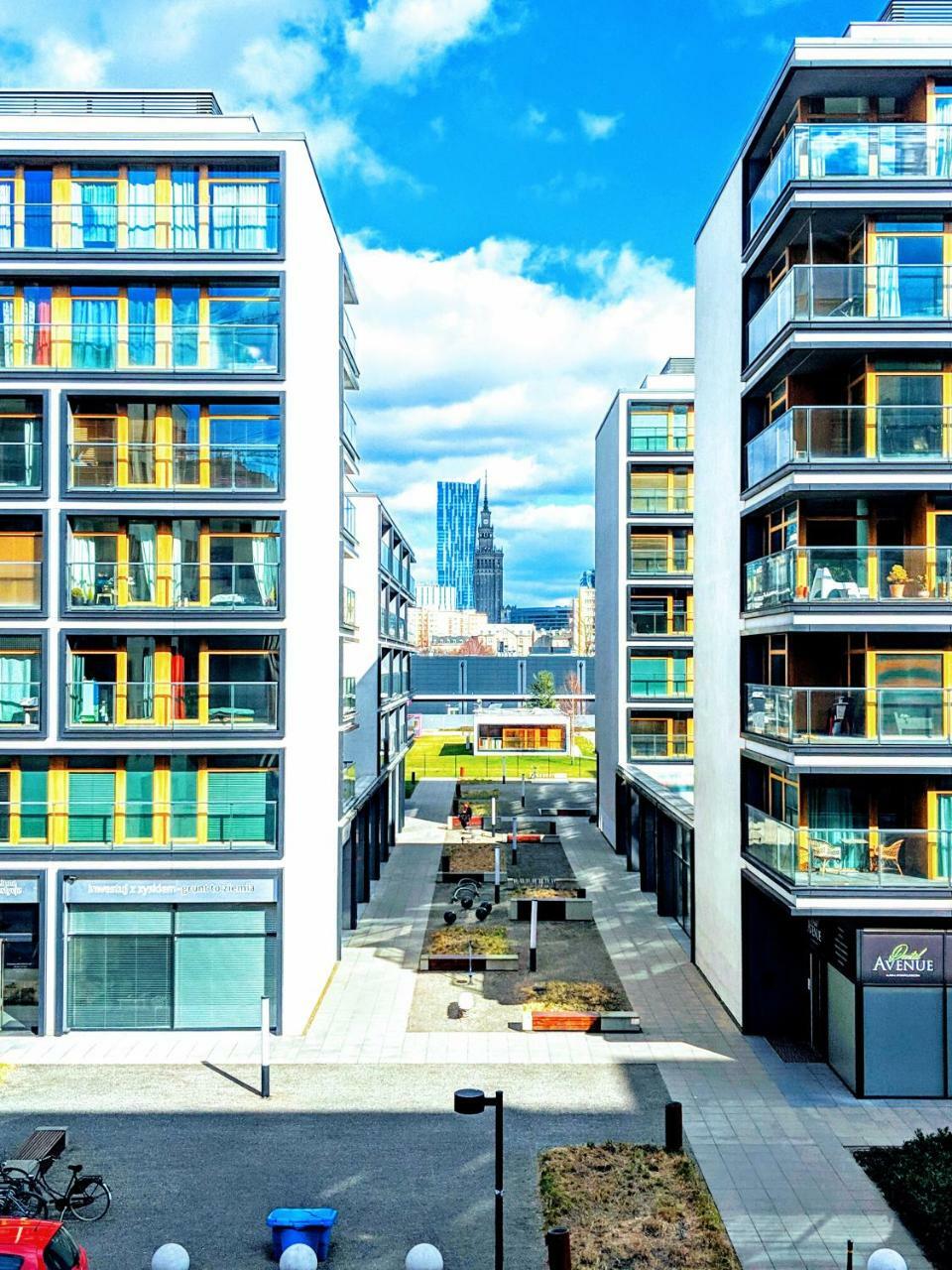 Warsaw Aparthotel Exterior photo